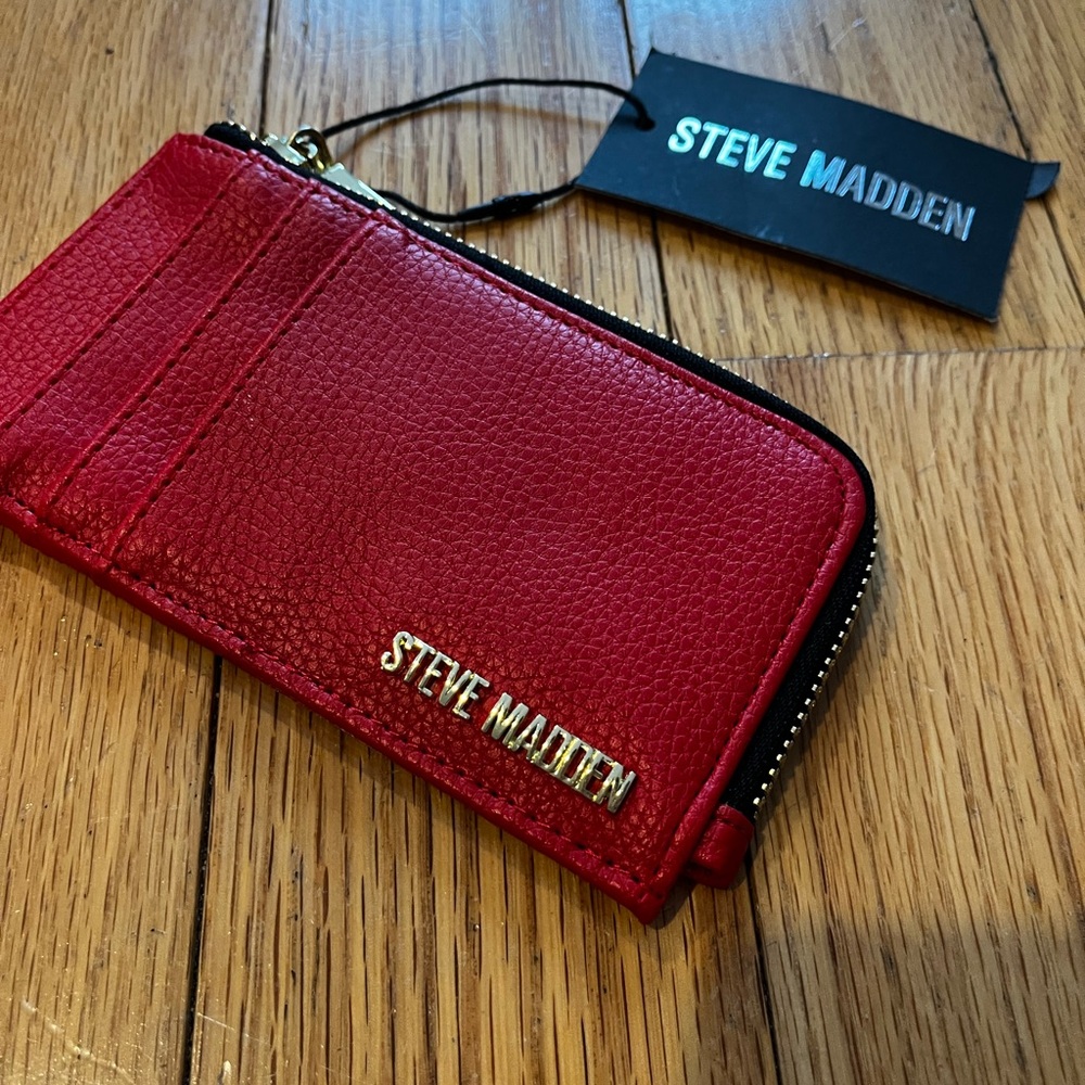 NWT- Steve Madden Vibrant Red Card Wallet